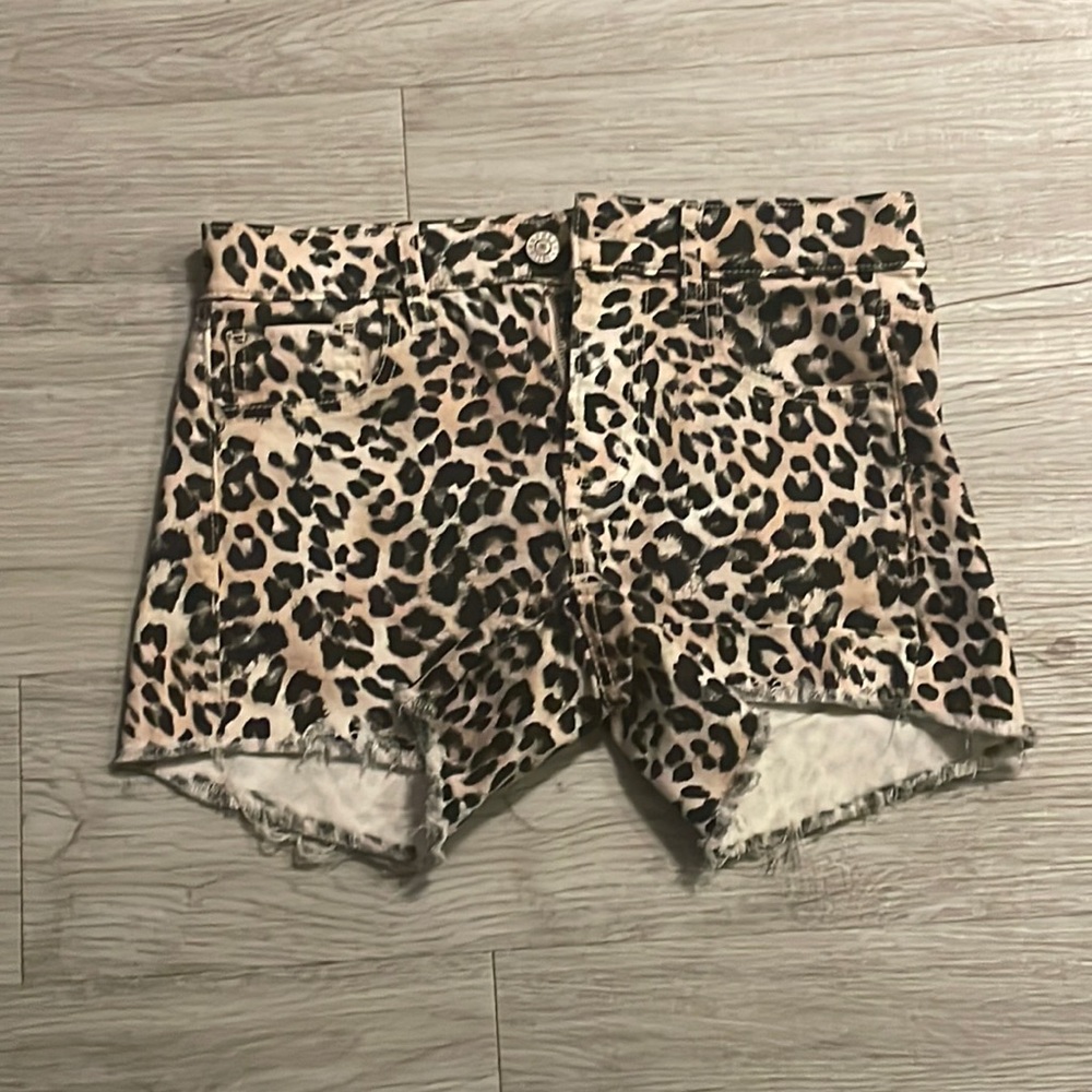 Cheetah print shorts - express size 2